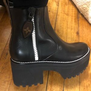 Louis Vuitton Boots brand new never worn!!